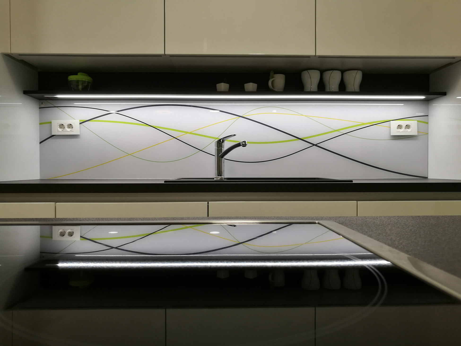 Steklene kuhinjske obloge detajl