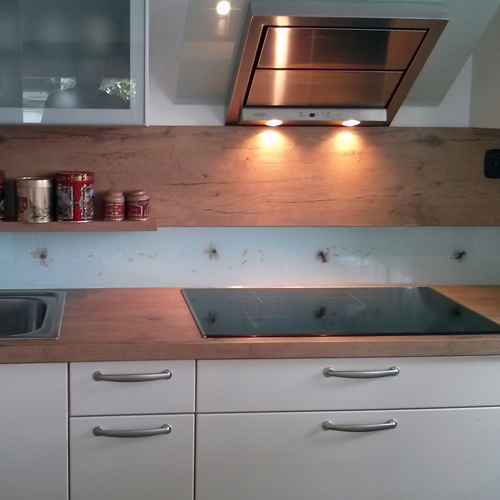 Suho cvetje v steklu